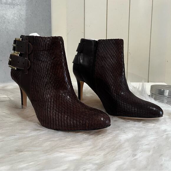 NEW Ann Taylor Leather Classic Buckle High Heel Academia Reptile Ankle Boots 5.5 - Picture 5 of 14